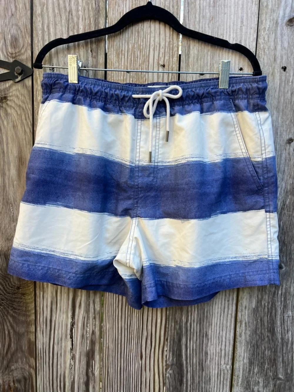 AMERICAN EAGLE Navy Blue White Stripe Swim Trunks Shorts Mens Medium